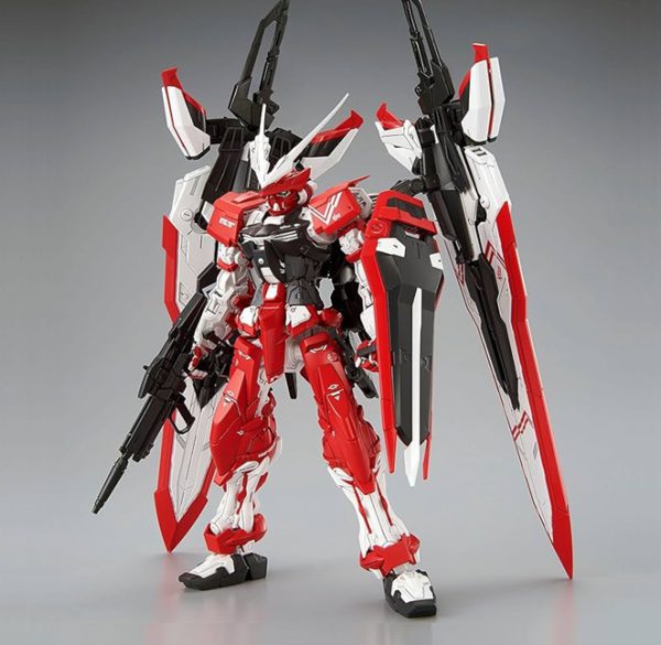 MG 1/100 Gundam Astray Turn Red